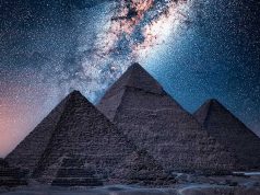 latitudinea Marii Piramide viteza luminii